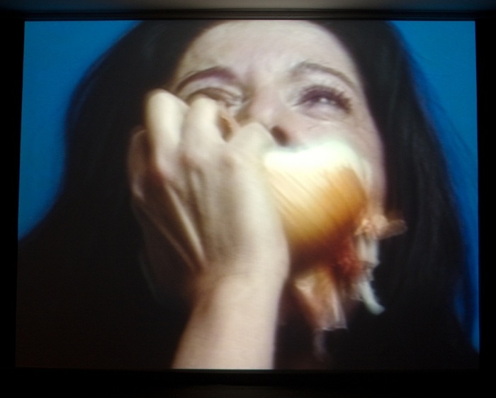 Marina Abramović, Onion, video, 20 min., 1996. Installation view in Tartu Art Museum, 2011.