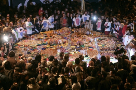 Antoni Miralda and collaborators, La Gaiata Pelegrina Project, Castellón, Spain, 2007