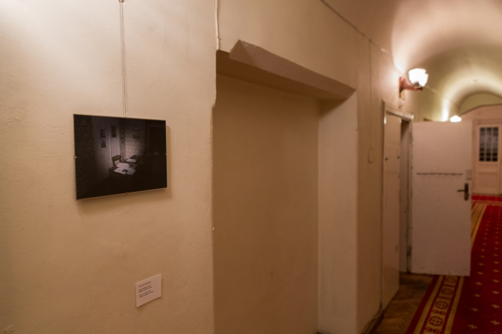 Augustas Serapinas, A Room of a Critic, A hidden installation in Vilnius, 2014